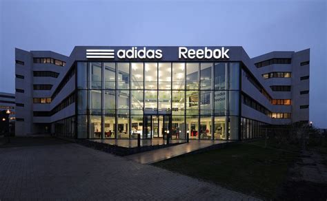 adidas nederland hofdkantoor|adidas international trading hoogoorddreef.